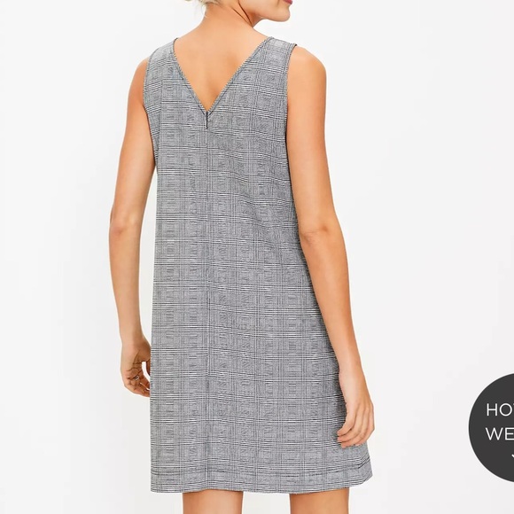 LOFT Plaid Double V Pocket Dress - Picture 2 of 3